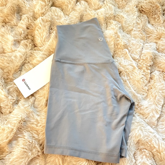 lululemon align biker shorts 6” size 2 NWT Rhino Grey RARE - Picture 4 of 7